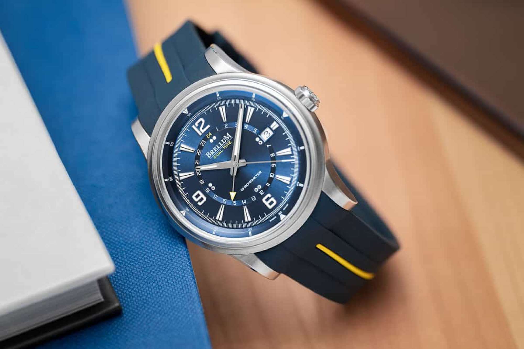 Brellum Wyvern GMT Chronometer Blue Dial W.GMT.110 – Swiss Time