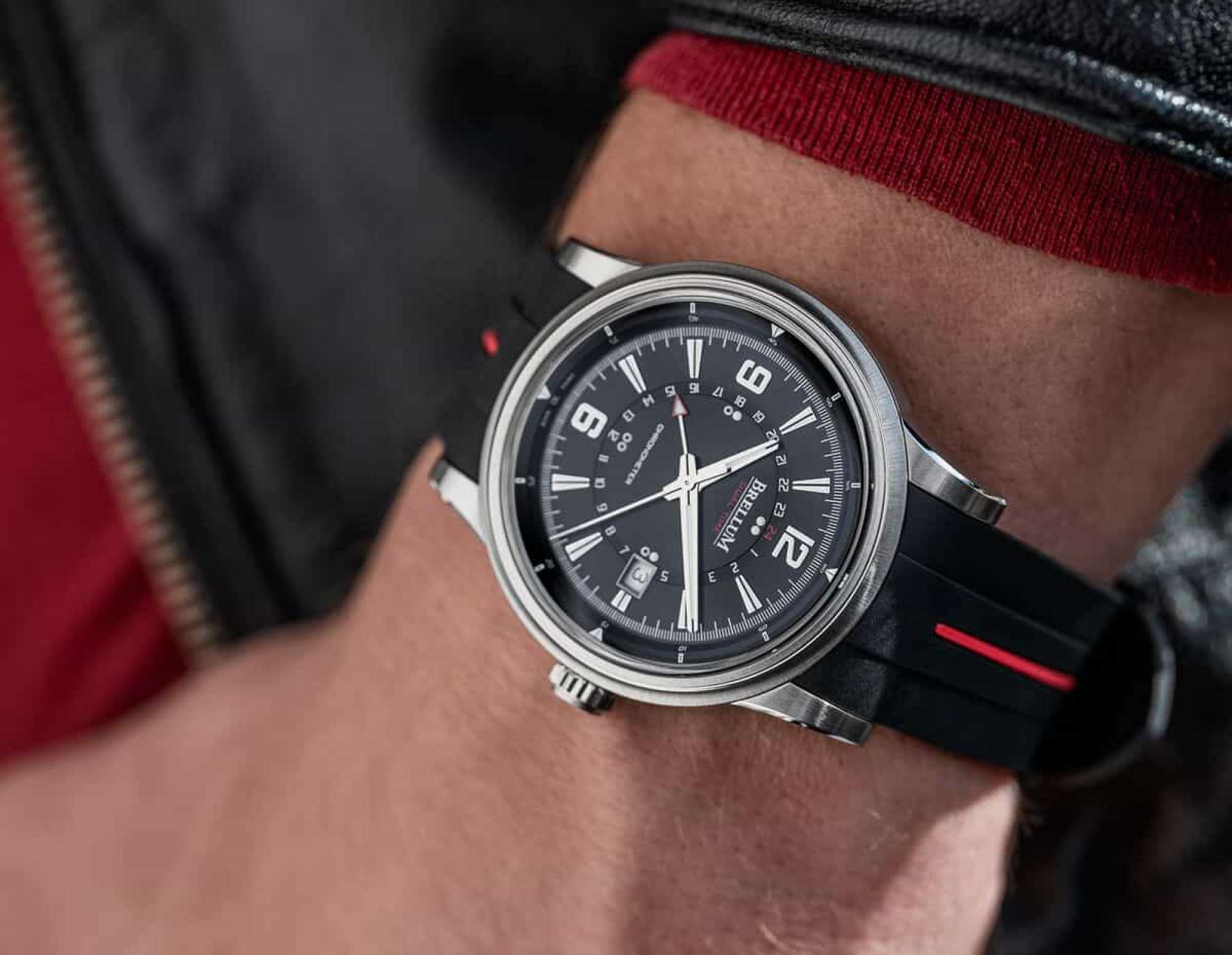 Brellum Wyvern GMT Chronometer Black Dial W.GMT.130 – Swiss Time